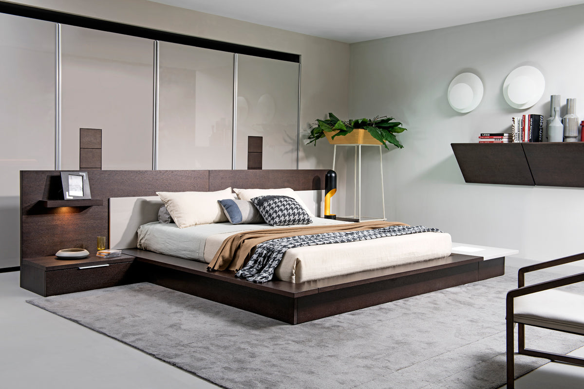 California King Torino Contemporary Brown Oak & Grey Platform Bed w/ Lights by VIG Furniture - View 1