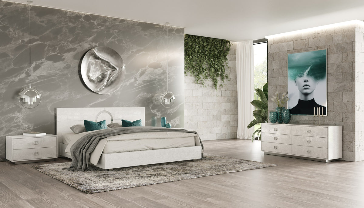 Eastern King Ovidius + Victoria - Modern White Crocodile Lacquer Bedroom Set by VIG Furniture - View 1